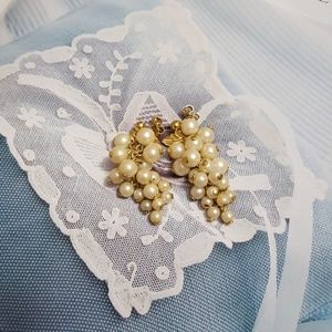 Vintage Grapedrop Pearls Earrings